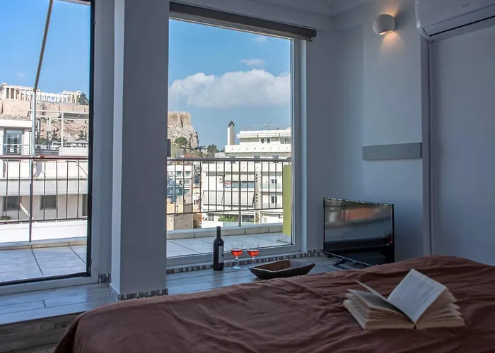 Parthenon Crown Penthouse