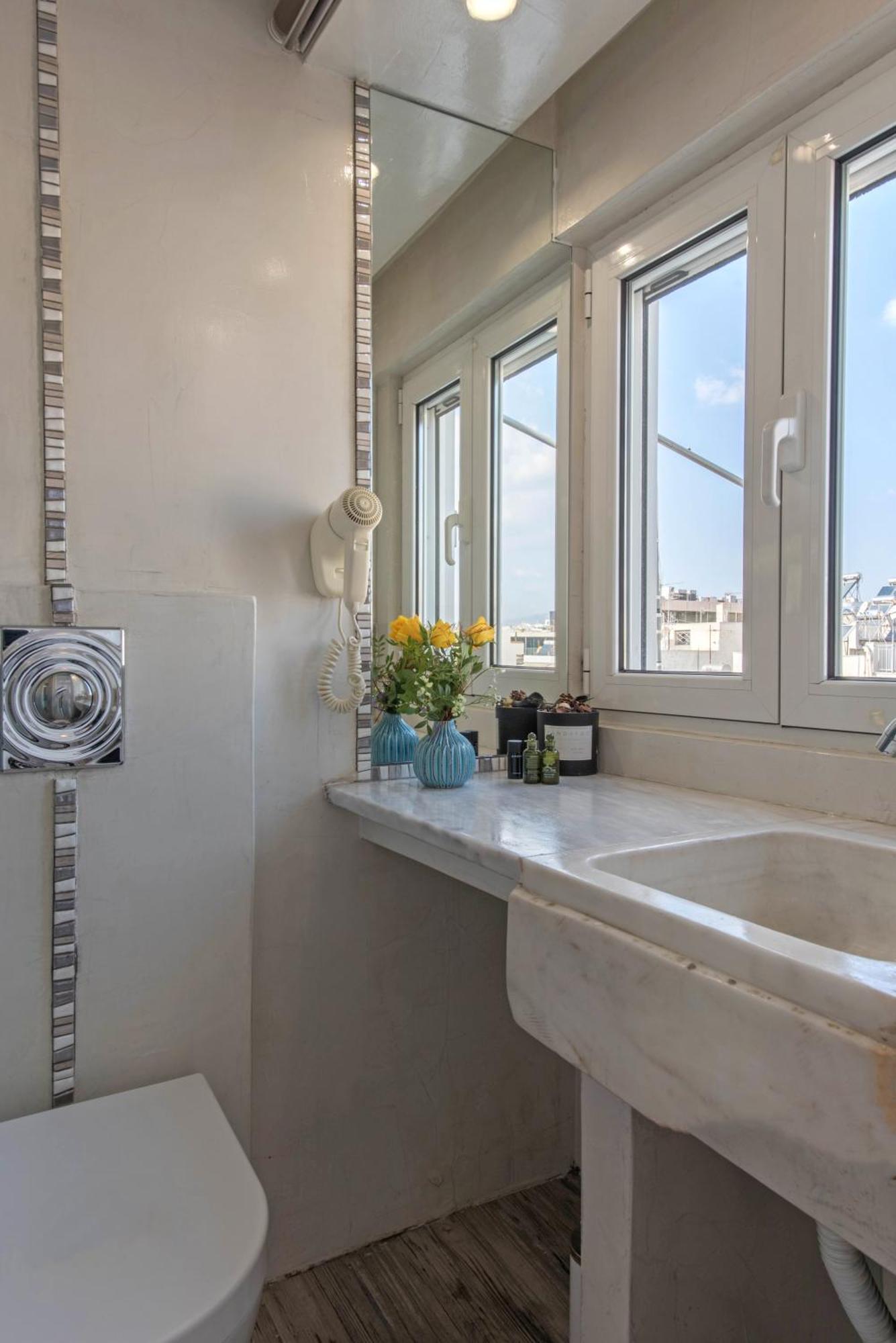 Parthenon Crown Penthouse Apartment Athens