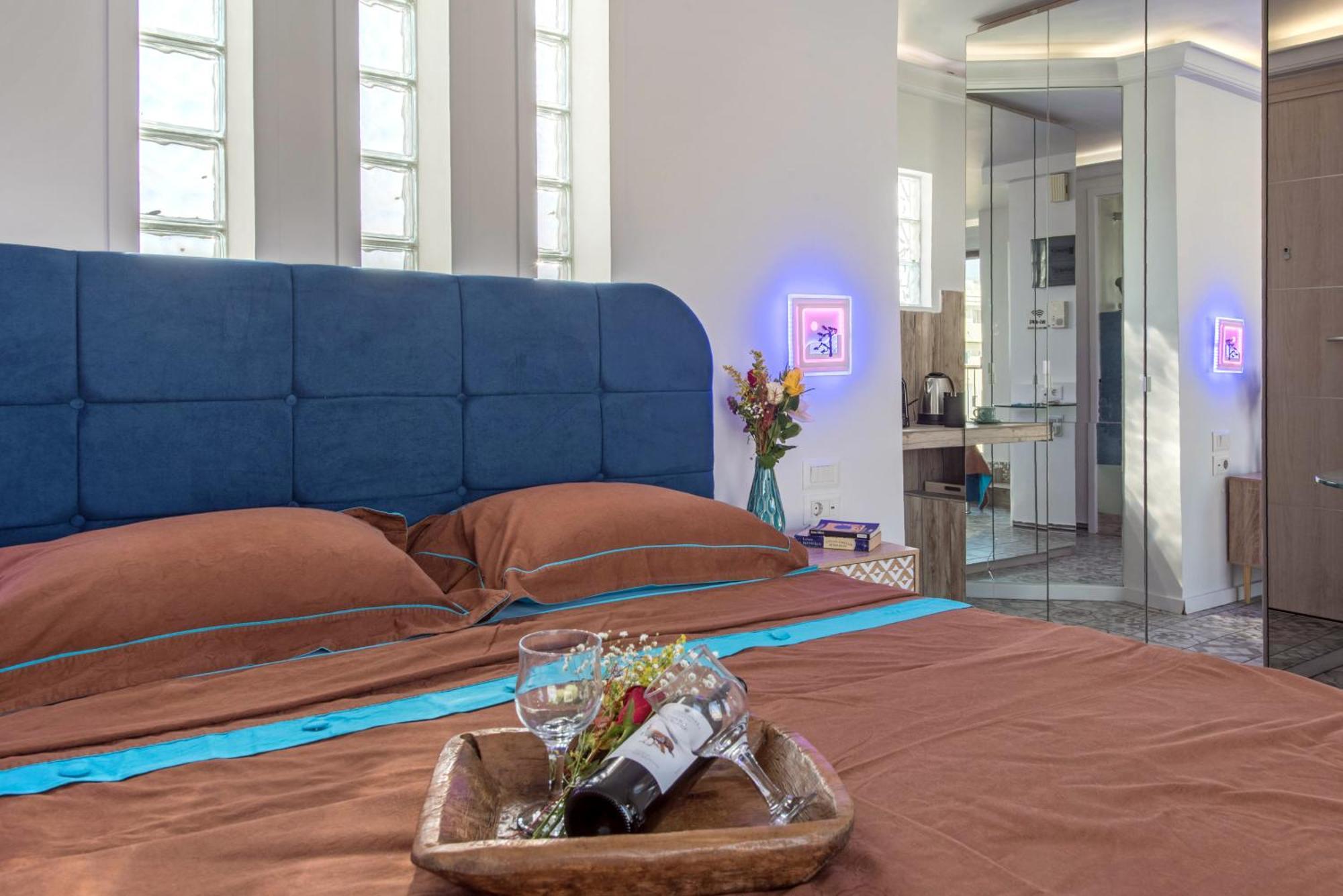 Apartment Parthenon Crown Penthouse